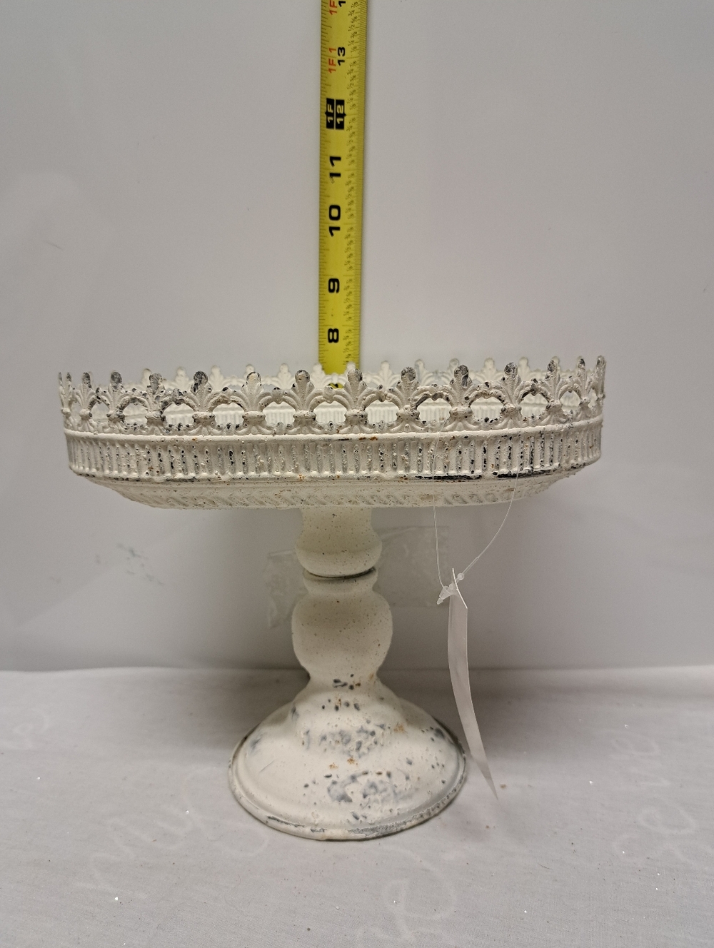 Vintage-Style White Decorative Pedestal  Stand